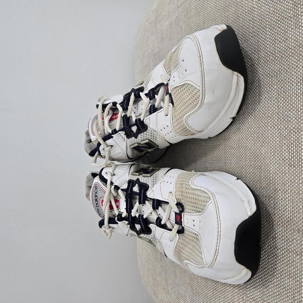 New Balance Shoes Men's US 11 1009 White Navy Runners Sneakers - Picture 2 of 9
